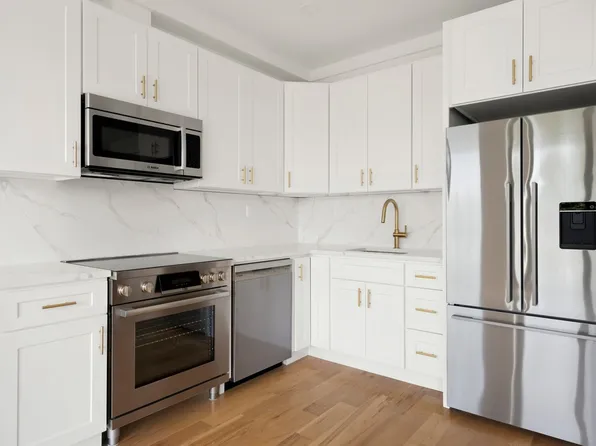 78 Harman Street 2R image 3 of 9