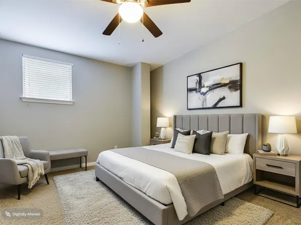 2502 Leon St APT 100, Austin, TX 78705