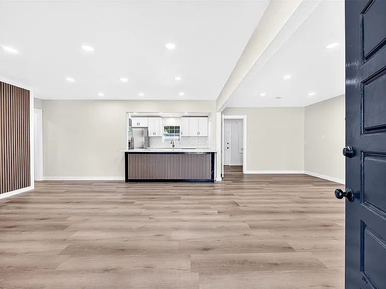 1202 Dogwood Dr — Photo 11