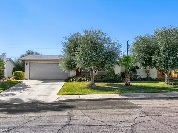3131 Liberty Cir N, Las Vegas, NV 89121