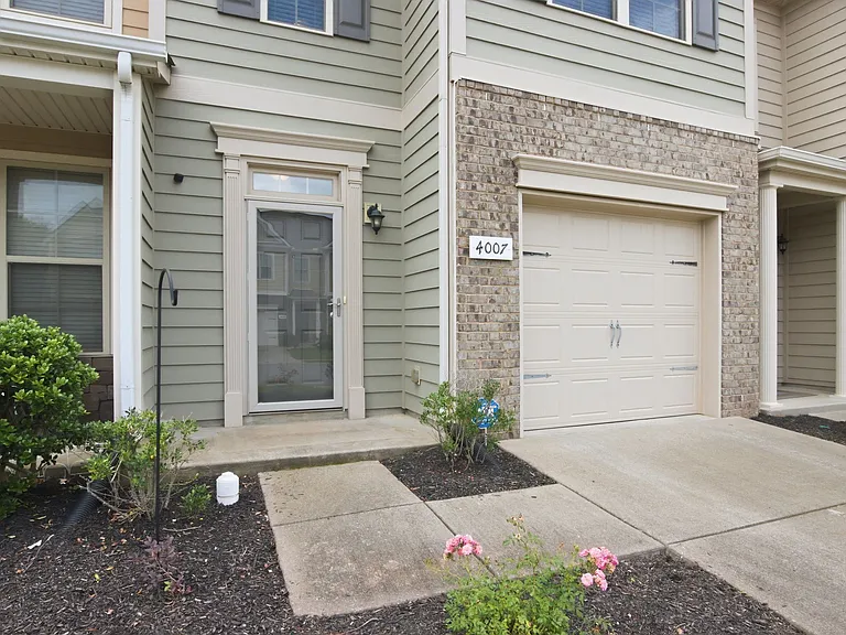 4007 Cannonsgate Ln — Photo 5
