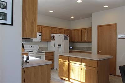 5th image of 6636 Kirsop Village Dr SW