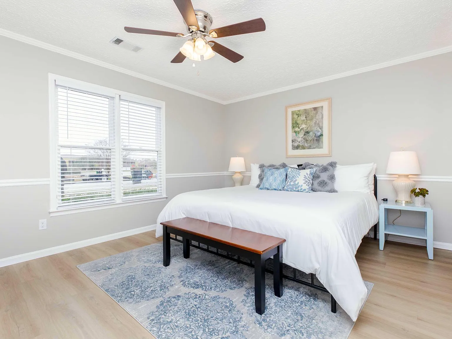 2 bed, 1150 sqft, $3,200 — Photo 3