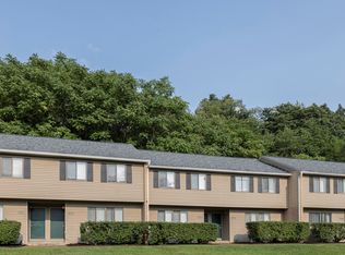 2916 Treeside St NW, Canton, OH 44709