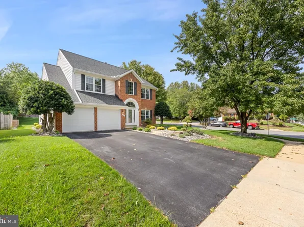 10401 Grandhaven Ave, Upper Marlboro, MD 20772