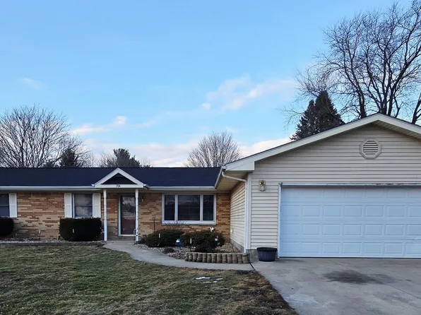 504 S Park Dr, Monticello, IN 47960