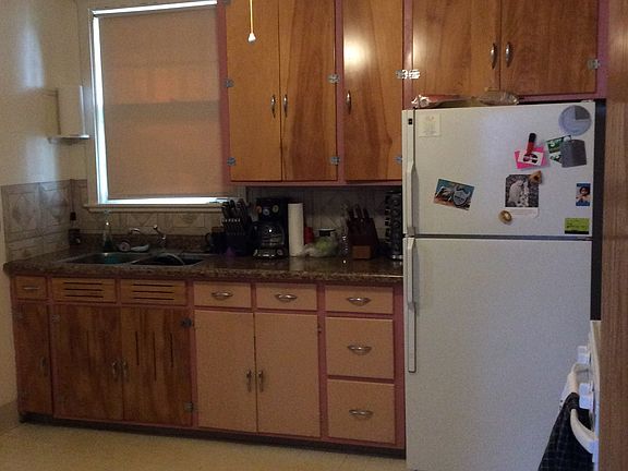5th image of 3244 Lyndale Ave S APT 3