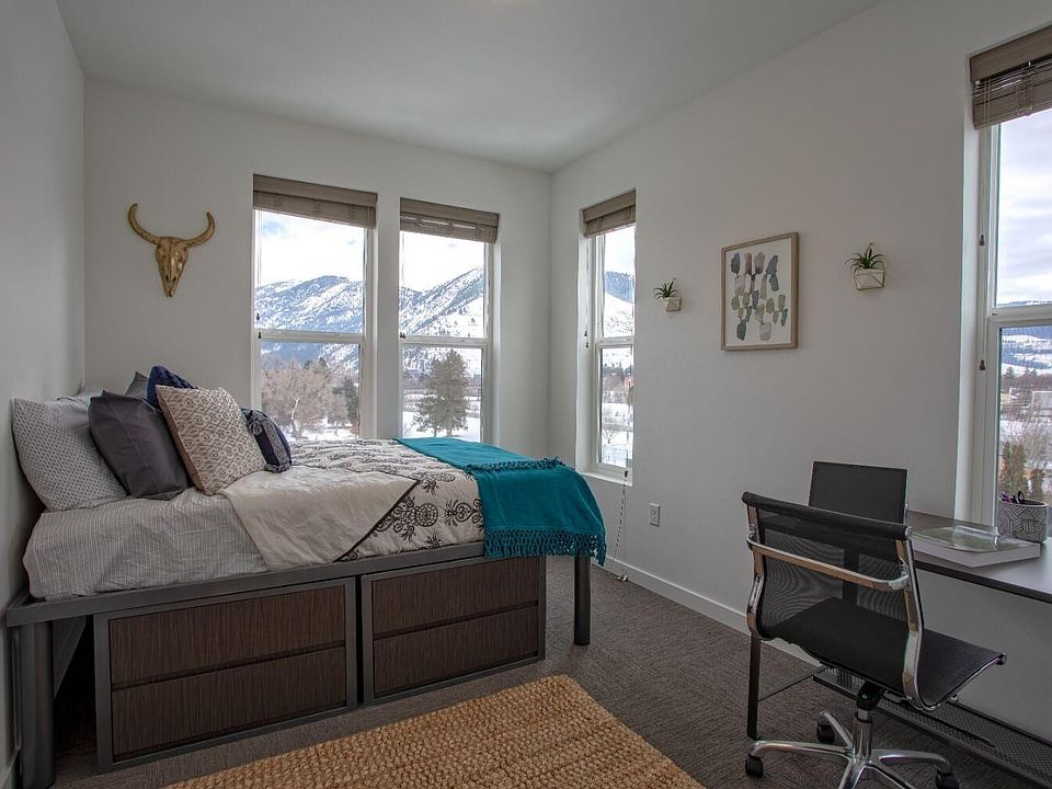 2nd image of 305 E Front St APT 225