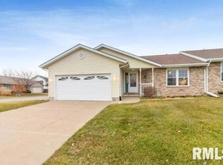 2720 W 63rd St, Davenport, IA 52806