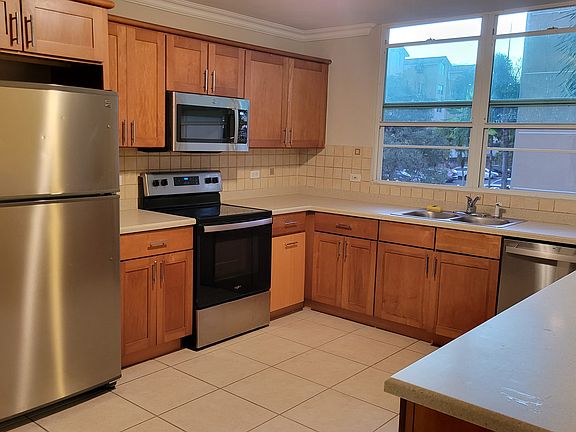4th image of 506 Boulevard Media Uns APT 606