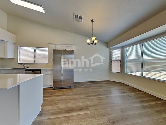 4th image of 7599 W Vermont Ave
