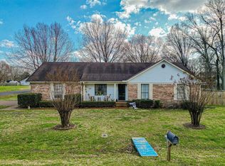 126 Parker Dr, Jackson, TN 38305
