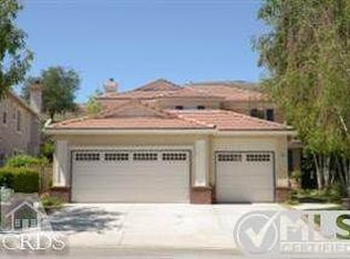 419 Canyon Crest Dr, Simi Valley, CA 93065