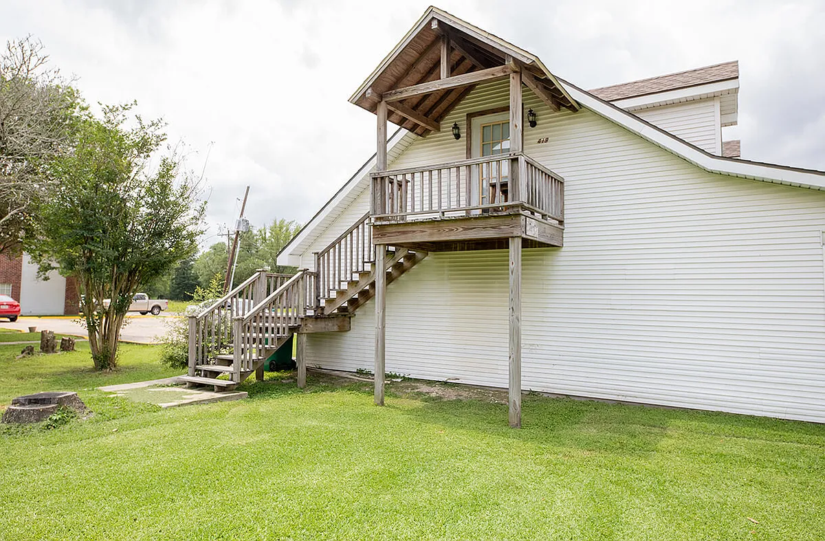 Floor plan 419 Darbonne