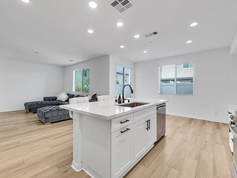 24047 Ashton Rd #125 — Photo 3
