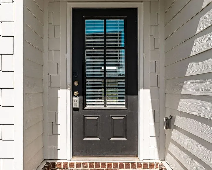 905 Frog Gip Pond Ct — Photo 5
