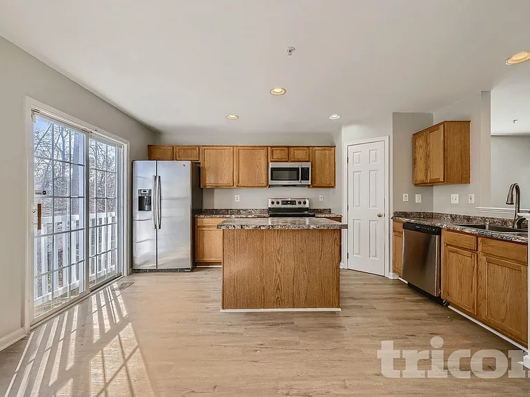 4112 Brown Bark Cir — Photo 14