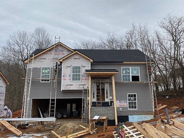 2nd image of 174 Chalet Cir