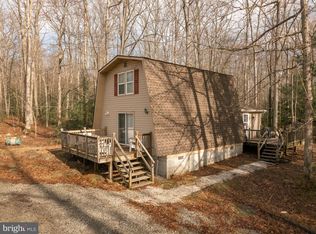 1359 Cedar Ln, Oakland, MD 21550