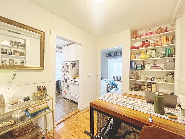 98 W Cedar St #4 — Photo 8