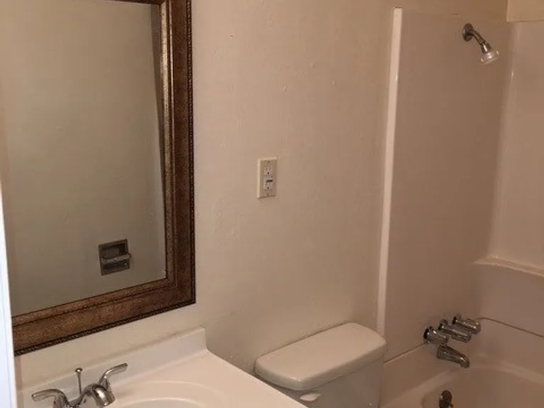 2069 Olivera Rd #D — Photo 12