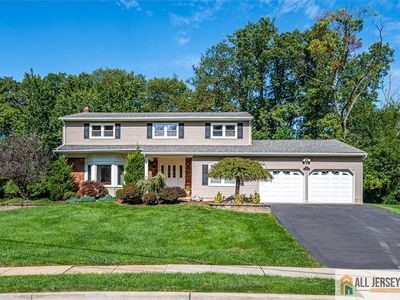 5 Queens Rd, East Brunswick, NJ, 08816