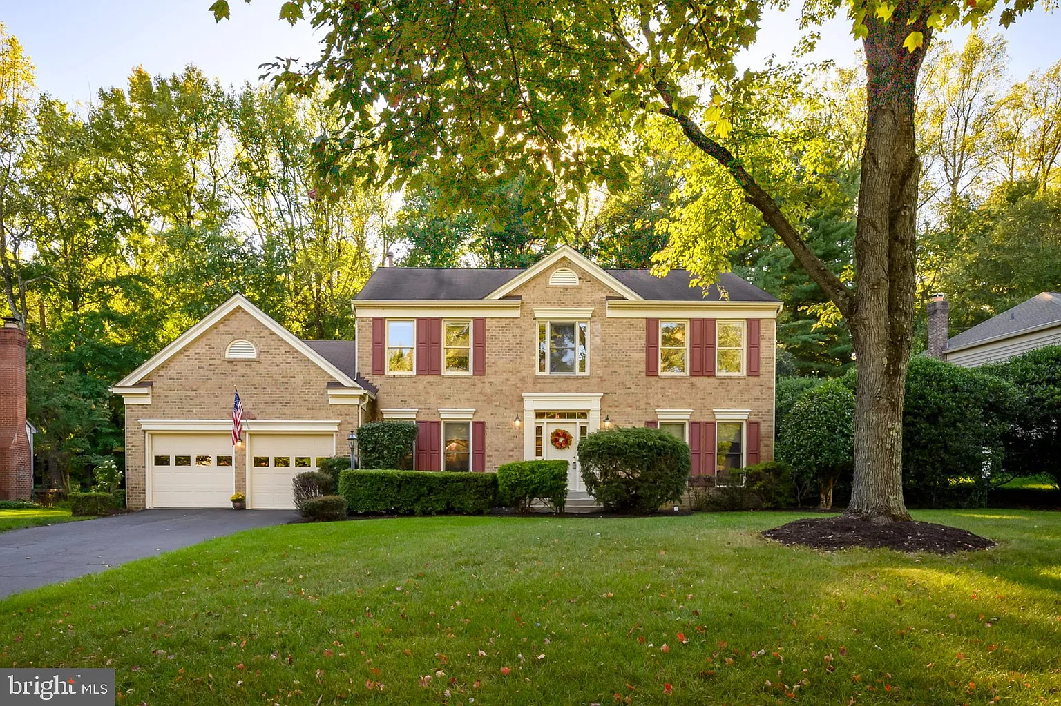 16305 Banbury Ln photo 1