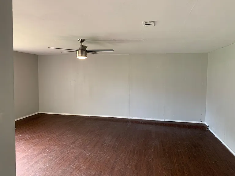 621 Tarryall Dr — Photo 9