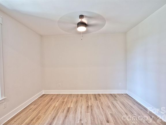 4th image of 3165 Timber Run Ln