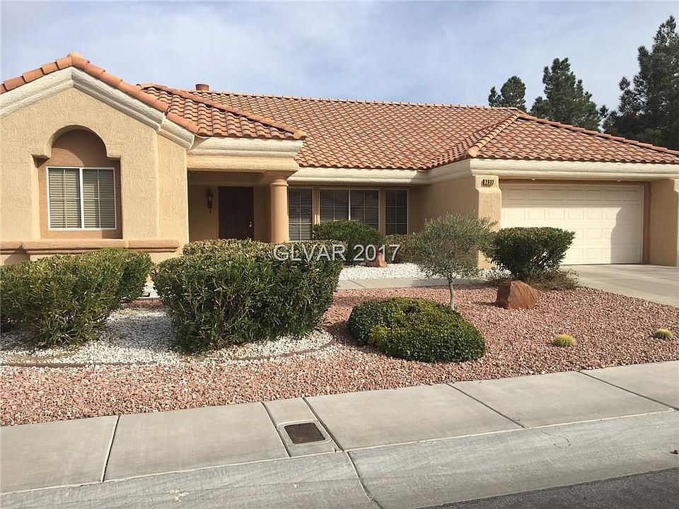 1st image of 2932 Lotus Hill Dr