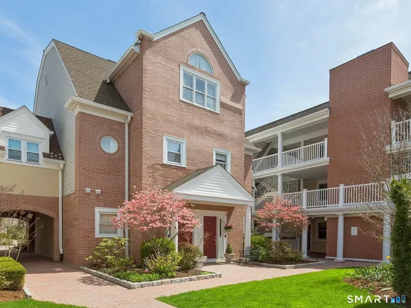 51 Forest Ave APT 61, Greenwich, CT 06870