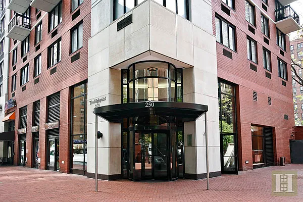 Sold by Halstead Real Estate | media 15