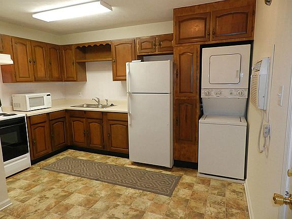 3rd image of 1515 Aldrich St