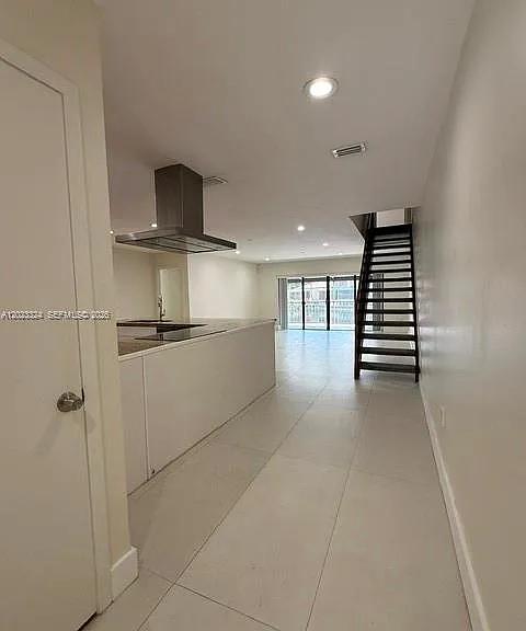 8304 Dundee Ter — Photo 11