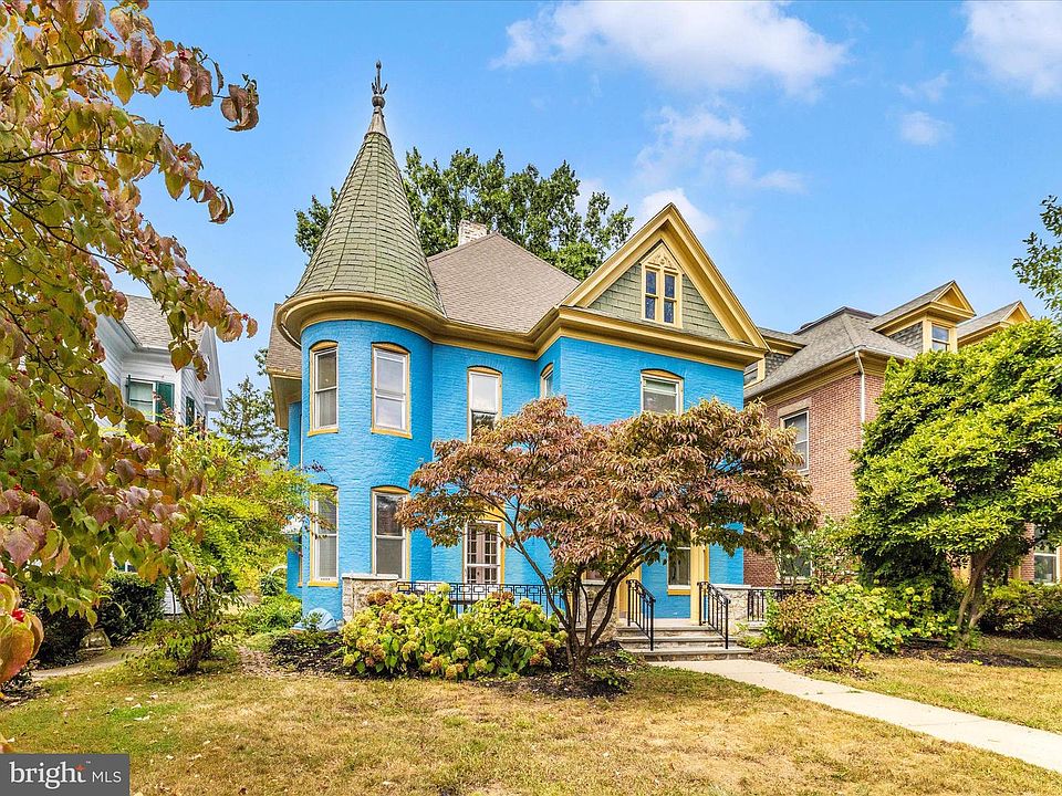 1st image of 831 Oak Hill Ave