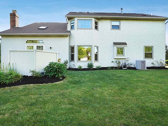 2nd image of 12746 Westfall Cir