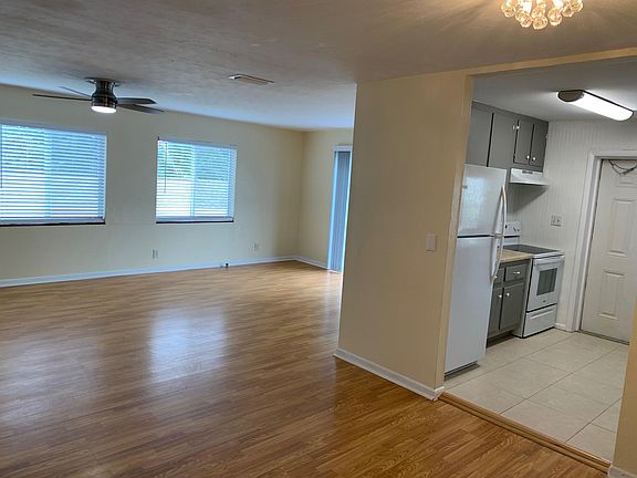 2nd image of 175 Sheridan Ave