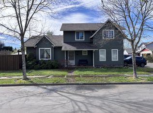 2029 Plentywood Ln, Eugene, OR