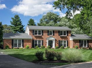 1100 Conwyck Ln, Saint Louis, MO 63131