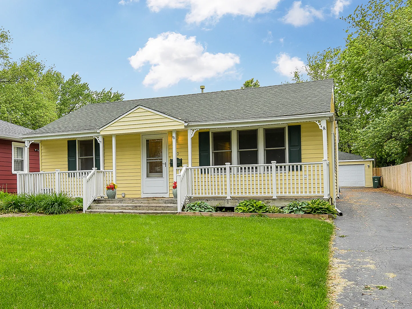 220 W Crystal Ave photo 1