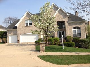 553 W Rosiland Dr, Palatine, IL 60074