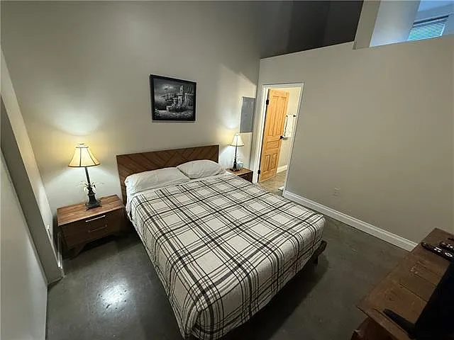 920 Poeyfarre St #107 — Photo 4