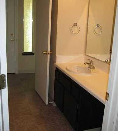 5th image of 3705 W 6th Ave #B