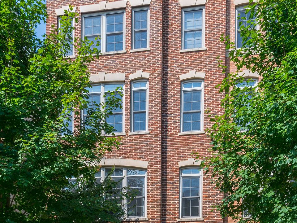 Brick end of group beauty!