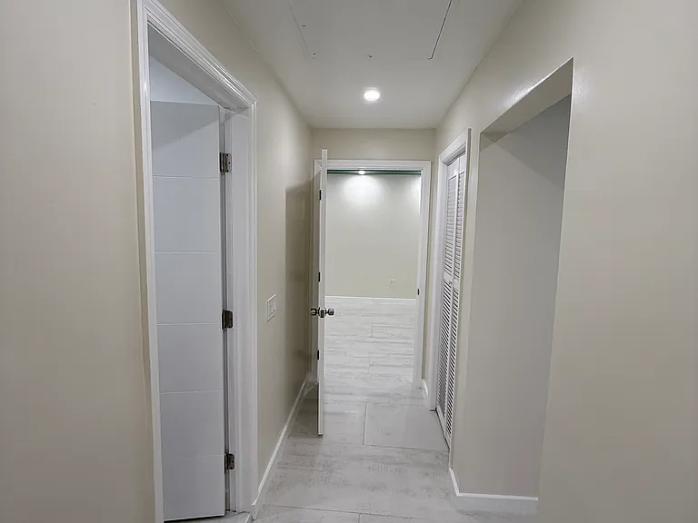 541 NE 142nd St #2 — Photo 16