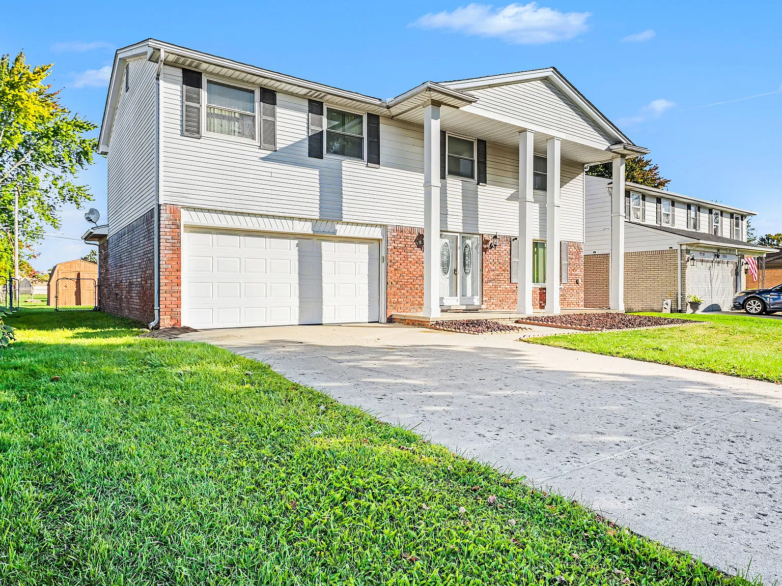 5 bed, 2112 sqft, $3,000 — Photo 2