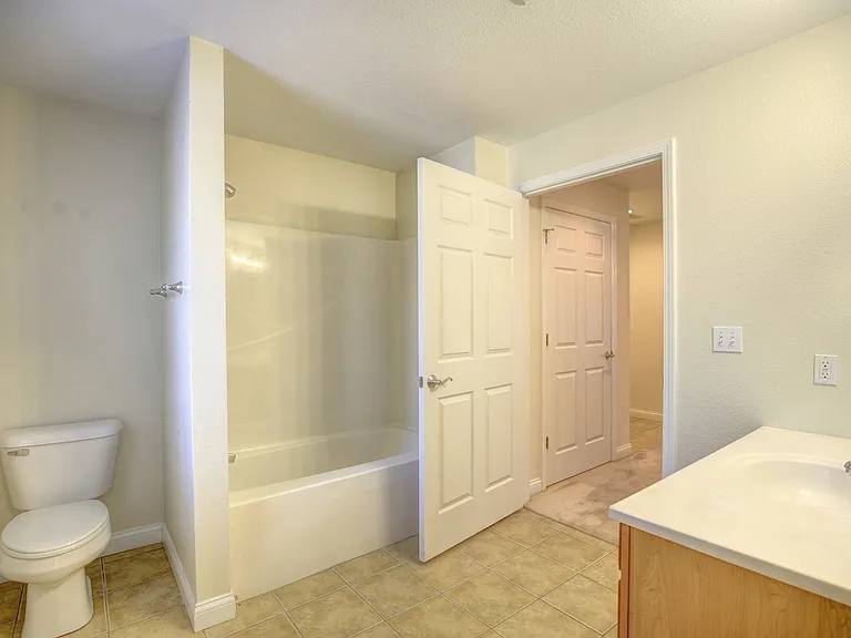 706 Inverness Rd — Photo 31