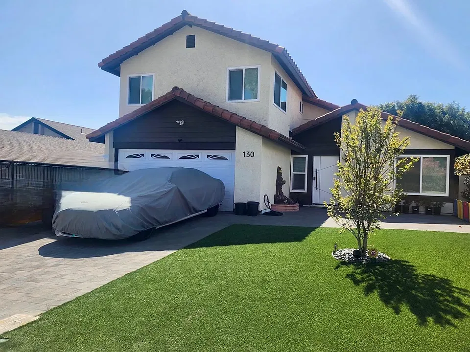 130 Rosemary Pl