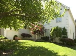 2250 SW Wall St, Blue Springs, MO 64015