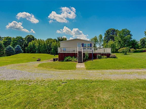 4th image of 268 Shuster Rd
